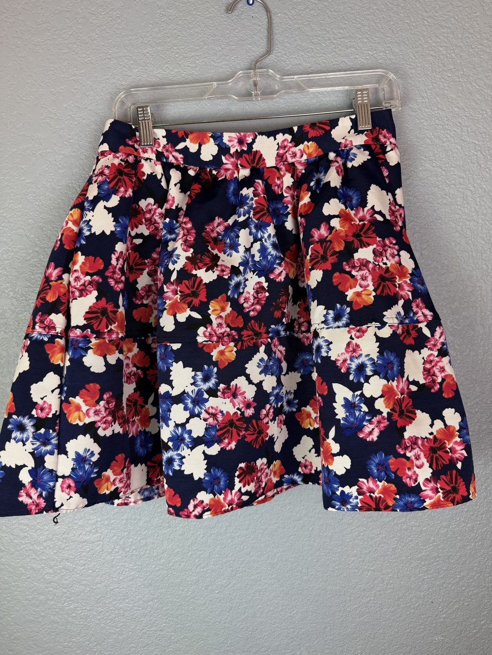 Express Skirt Womens 8 Blue Floral Pleated Lined Fit Flare Bright Flowers